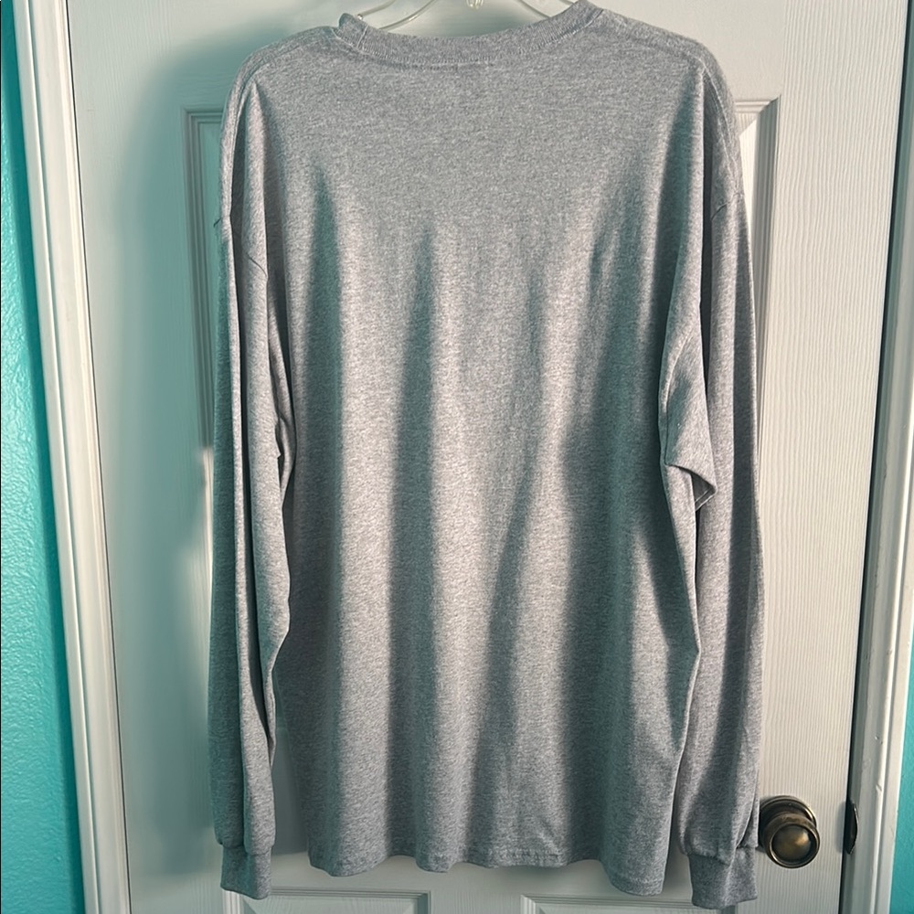 Gray Long Sleeve Graphic Tee - Picture 4 of 4